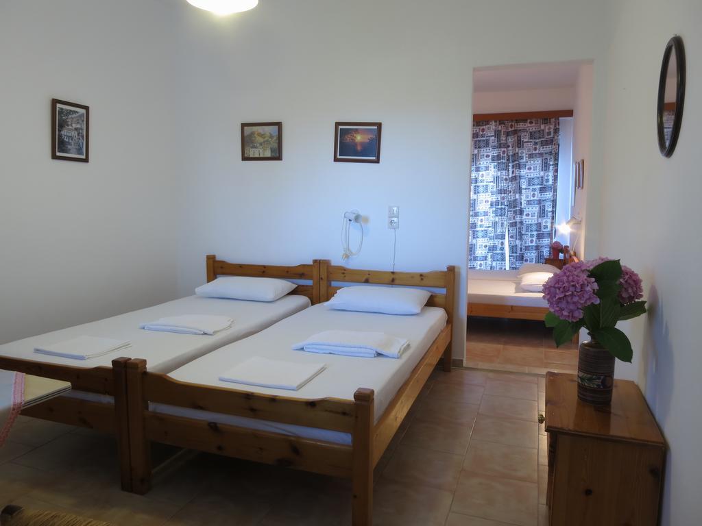 Panagiotis Apostoloudias Rooms テルマ 部屋 写真