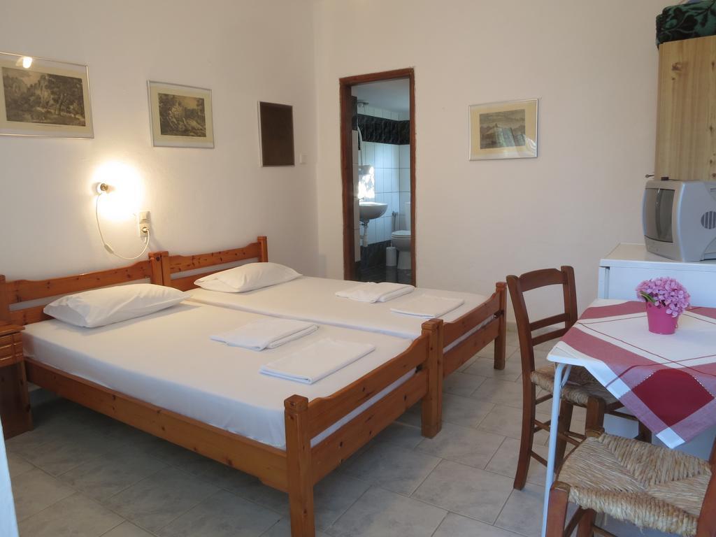 Panagiotis Apostoloudias Rooms テルマ 部屋 写真