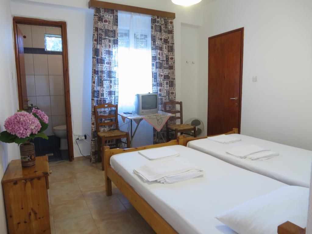 Panagiotis Apostoloudias Rooms テルマ 部屋 写真
